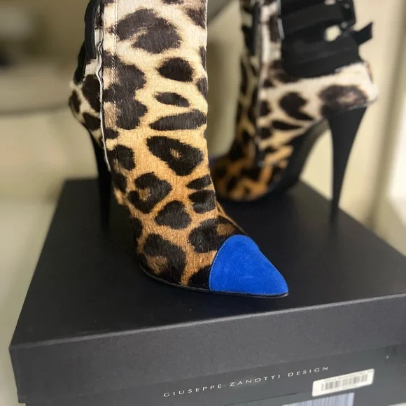 Gorgeous Giuseppe Zanotti ankle boots. BRAND NEW - NEVER WORN. Size 37 110mm. - Picture 9 of 9